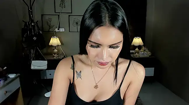 Snapshot of EternityBanks chatting on March 2025 03:02:01 PM EternityBanks online show from March 2025 03:02:01 PM