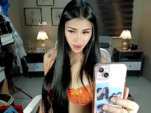 Snapshot of EternityBanks chatting on September 2025 04:01:02 PM EternityBanks online show from September 2025 04:01:02 PM