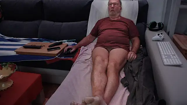 Nudelschwanz online show from September 2025 06:33:02 PM