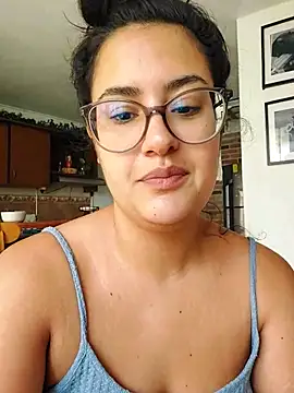 Snapshot of ZabathMiller chatting on November 2025 04:06:01 PM ZabathMiller online show from November 2025 04:06:01 PM