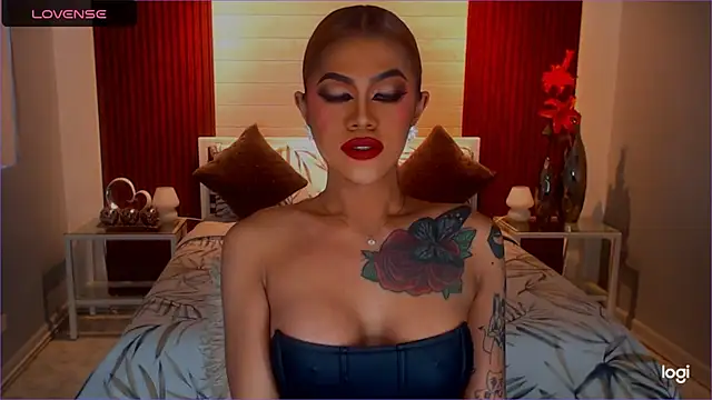 StellaStrong30 online show from March 2026 11:42:01 PM