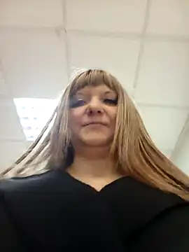 Office Albertina online show from February 2025 01:15:02 AM