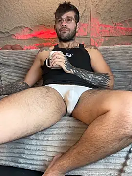 Snapshot of jonathan_rivers chatting on May 2026 08:37:01 PM jonathan rivers online show from May 2026 08:37:01 PM