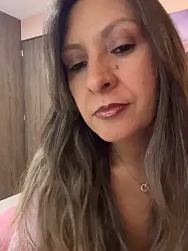 Snapshot of antonnella_2 chatting on June 2026 05:01:02 PM antonnella 2 online show from June 2026 05:01:02 PM
