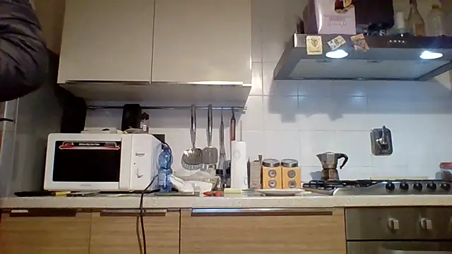 woww791 online show from December 2025 07:29:02 PM