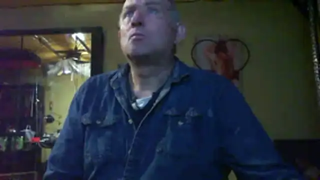 Snapshot of jeanlulu chatting on November 2025 08:32:01 PM jeanlulu online show from November 2025 08:32:01 PM