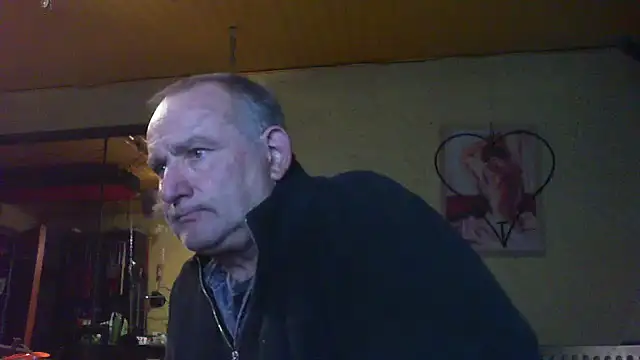 Snapshot of jeanlulu chatting on November 2025 05:00:01 PM jeanlulu online show from November 2025 05:00:01 PM