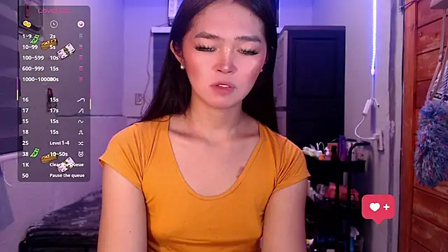 Snapshot of Itsme_claire chatting on October 2025 01:39:03 AM Itsme claire online show from October 2025 01:39:03 AM