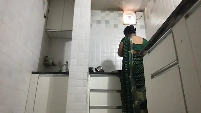 Riyasingh9 online show from January 2026 04:38:02 AM