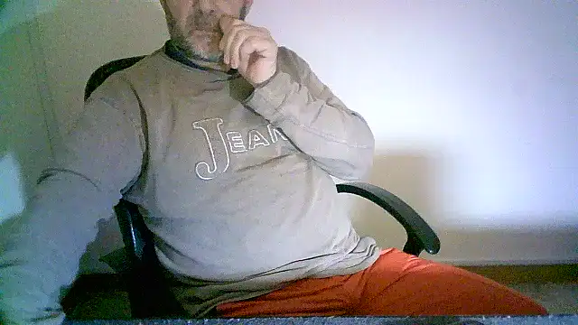 Snapshot of Greek_Passion chatting on December 2024 05:12:01 PM Greek Passion online show from December 2024 05:12:01 PM