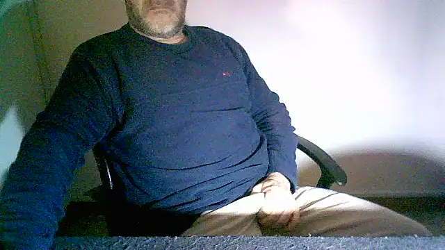 Snapshot of Greek_Passion chatting on January 2025 08:40:02 AM Greek Passion online show from January 2025 08:40:02 AM