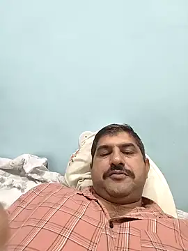 Amandev7 online show from September 2025 07:02:02 PM