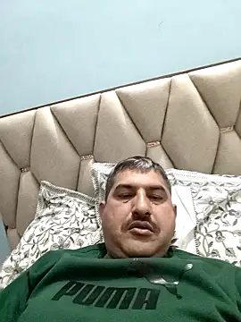 Amandev7 online show from February 2026 09:35:01 PM