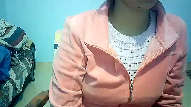 lovelydesi21 online show from December 2024 07:58:02 AM