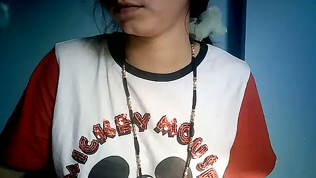 lovelydesi21 online show from December 2024 05:07:02 AM