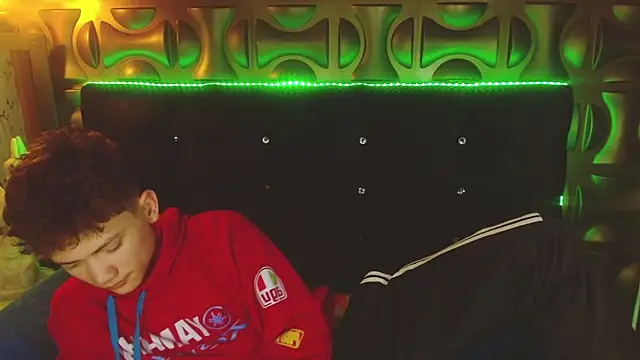 cruz dante online show from April 2026 07:16:02 PM