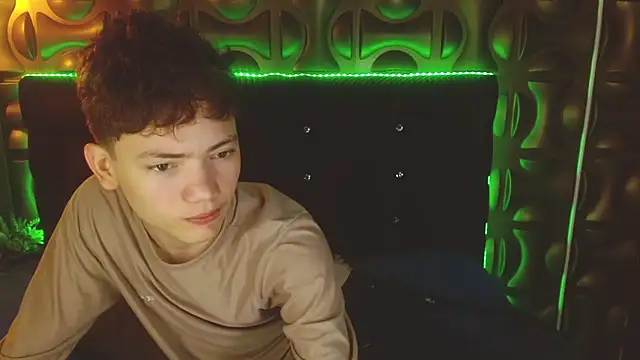 cruz dante online show from April 2026 07:27:01 PM