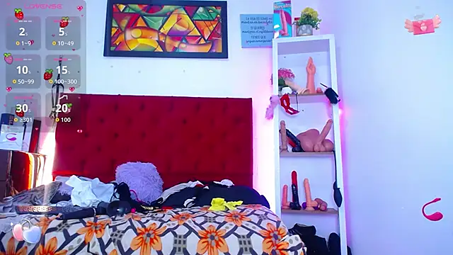 louise nails online show from November 2025 04:05:01 PM