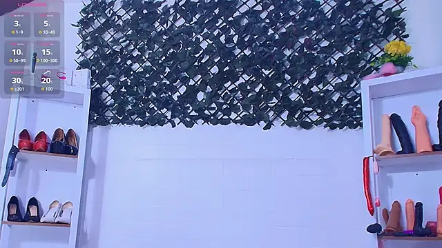 louise nails online show from March 2026 02:56:02 PM