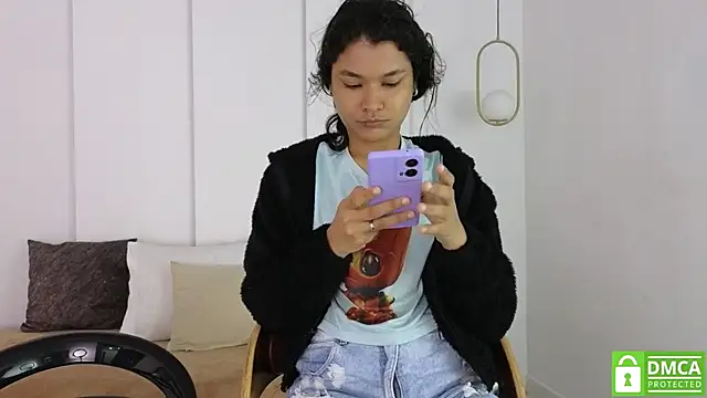 Snapshot of sexychanell_18 chatting on October 2025 12:58:01 PM sexychanell 18 online show from October 2025 12:58:01 PM