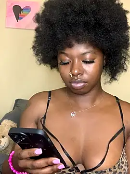 Snapshot of TinyBlazian901 chatting on September 2025 05:56:01 AM TinyBlazian901 online show from September 2025 05:56:01 AM