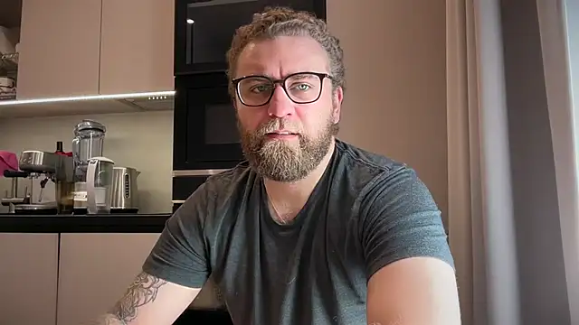 Bear bear  online show from April 2026 08:45:01 AM