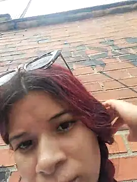 Snapshot of Emmily_Fox chatting on March 2025 06:50:01 PM Emmily Fox online show from March 2025 06:50:01 PM