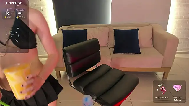 JuanitaClay online show from March 2025 11:53:01 PM