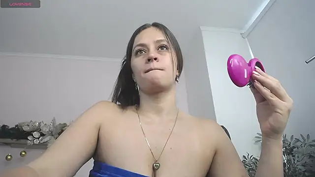  juliana rios online show from December 2025 07:20:02 PM