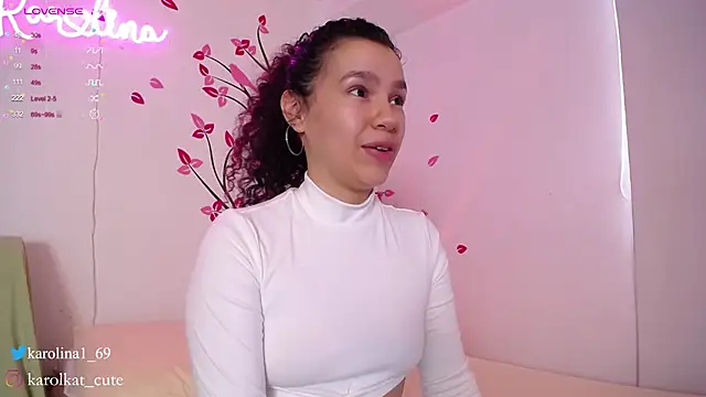 Karolina 1 online show from March 2025 02:34:02 PM