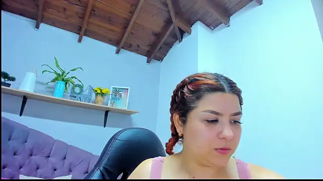 Gretta Queen online show from March 2026 05:02:01 PM