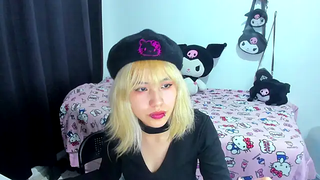 Akane-Mou online show from November 2025 02:33:01 AM