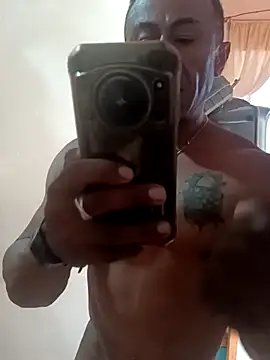 Snapshot of ivandignity chatting on September 2025 10:02:01 PM ivandignity online show from September 2025 10:02:01 PM