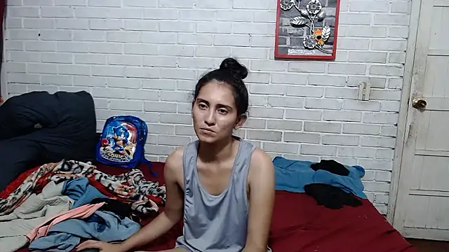 Snapshot of valeriaswang_Lucas chatting on March 2026 09:59:02 PM valeriaswang Lucas online show from March 2026 09:59:02 PM