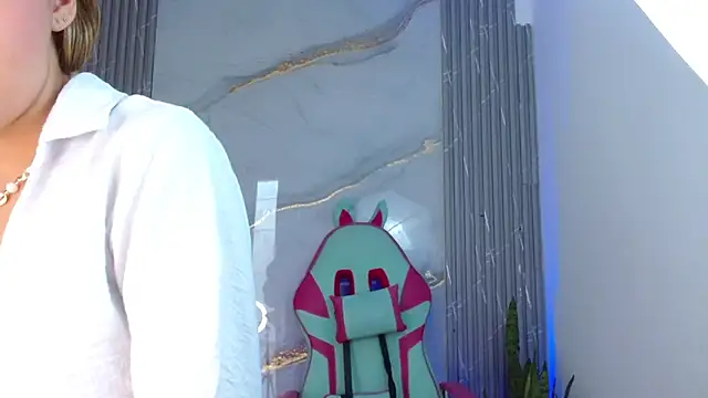 Snapshot of sofia_henaok chatting on February 2025 09:58:02 PM sofia henaok online show from February 2025 09:58:02 PM