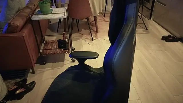 HungandThickLatin online show from October 2025 08:53:01 AM