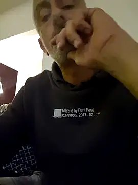 Snapshot of cuci45 chatting on November 2025 09:28:01 PM cuci45 online show from November 2025 09:28:01 PM