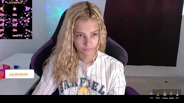 jujubinhahot online show from March 2025 08:21:01 PM