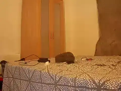 uk-bobbie-uk online show from January 2025 05:47:02 PM