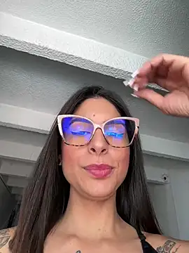 charlotte stevenss  online show from January 2025 04:04:01 PM