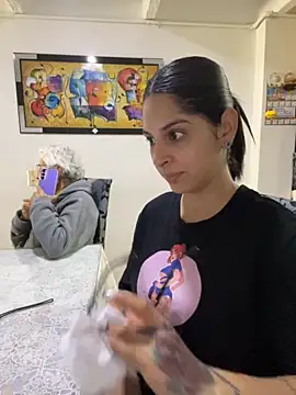 charlotte stevenss  online show from October 2025 03:04:01 PM