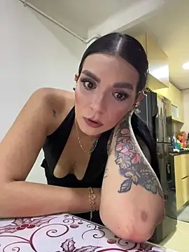 Snapshot of charlotte_stevenss_ chatting on December 2025 01:10:01 AM charlotte stevenss online show from December 2025 01:10:01 AM