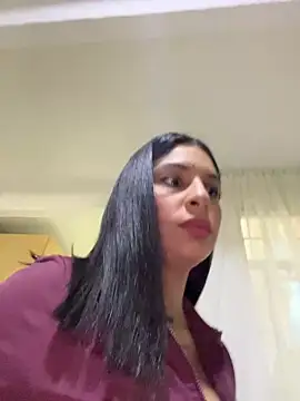 Snapshot of charlotte_stevenss_ chatting on December 2025 01:40:01 PM charlotte stevenss online show from December 2025 01:40:01 PM