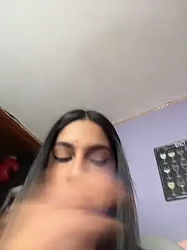 Snapshot of charlotte_stevenss_ chatting on February 2026 01:40:01 PM charlotte stevenss online show from February 2026 01:40:01 PM