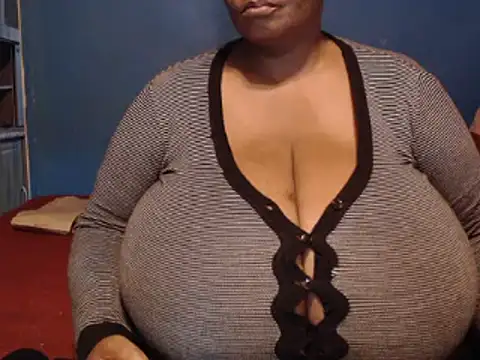 CUTEFIRMMELONSS online show from January 2025 09:41:01 PM
