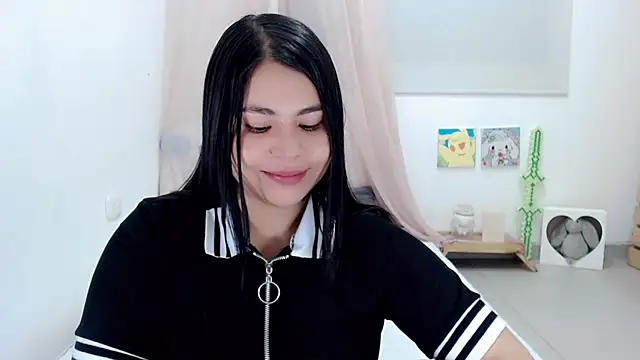 Snapshot of Youlittlepervertt_ chatting on November 2025 01:04:02 AM Youlittlepervertt online show from November 2025 01:04:02 AM