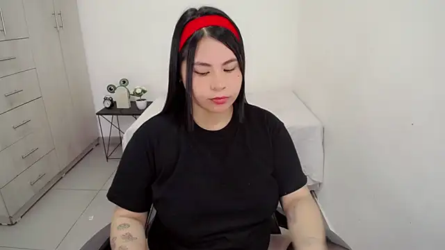 Youlittlepervertt  online show from February 2026 06:35:02 PM