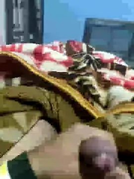 Snapshot of Deshilund9 chatting on January 2025 09:57:02 AM Deshilund9 online show from January 2025 09:57:02 AM