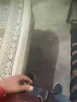 Snapshot of Deshilund9 chatting on January 2025 06:22:01 AM Deshilund9 online show from January 2025 06:22:01 AM