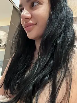 Snapshot of Samira30 chatting on December 2025 11:38:02 AM Samira30 online show from December 2025 11:38:02 AM